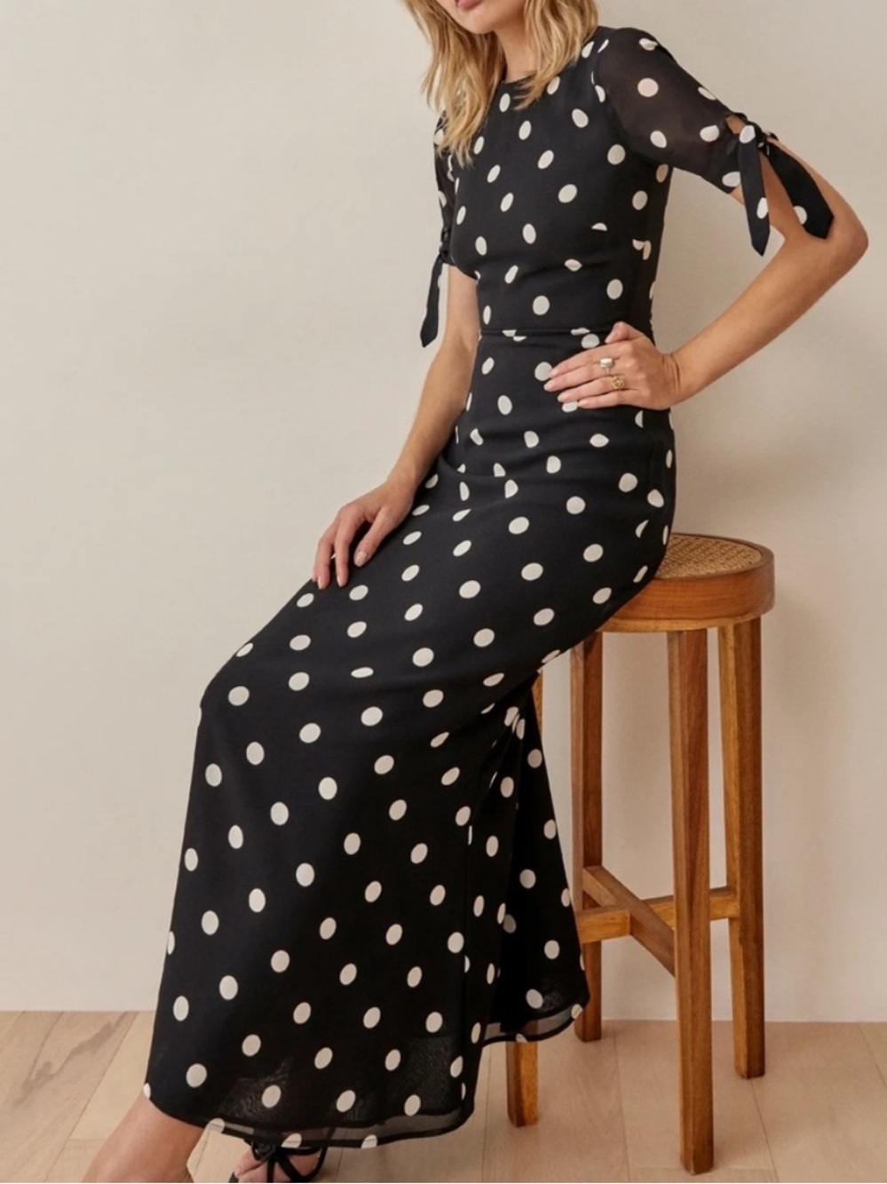 Reformation Amsterdam size 2 Black and White Polka Dot Midi Dress - Tie Sleeve